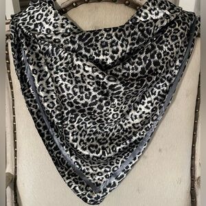 🩶🤍🖤Rowdy Crowd Western Wild Rag Cowgirl Rode Cheetah Snow Leopard Grey Black🖤🤍🩶